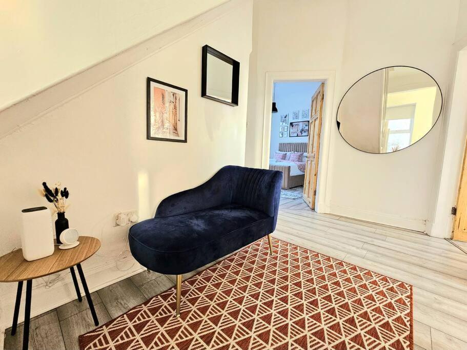 Spacious Haven With Free Parking Glasgow Exterior foto